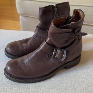Chocolate brown Frye boots